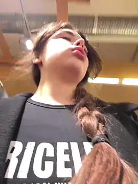 pantyless online show from 09.15.25