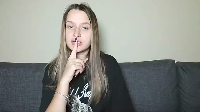 Submissive love online show from 03.03.25