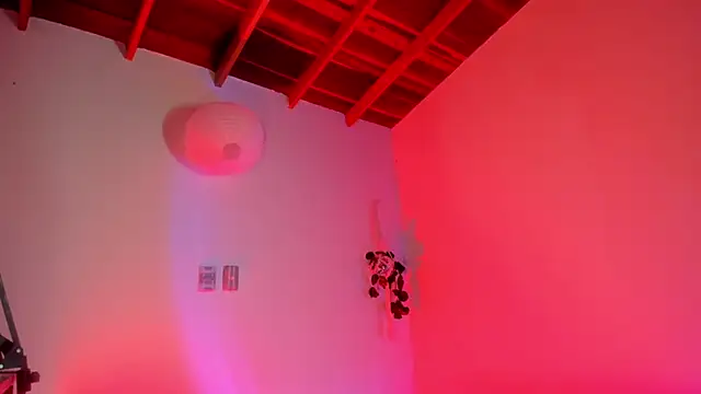 sweeet peach online show from 01.10.26