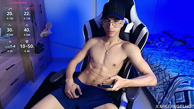 Angelligth online show from 02.25.26