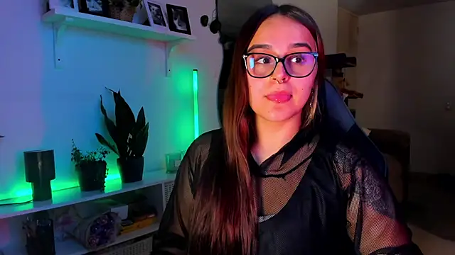 evy orange1 online show from 03.25.26