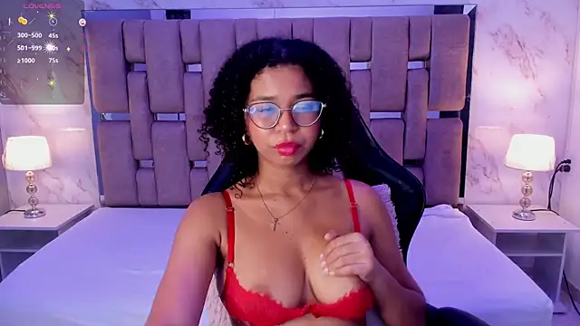 MilaHall  online show from 03.15.25