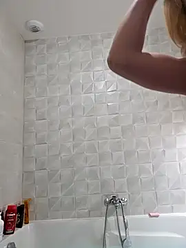 Giuliana baby online show from 02.04.25