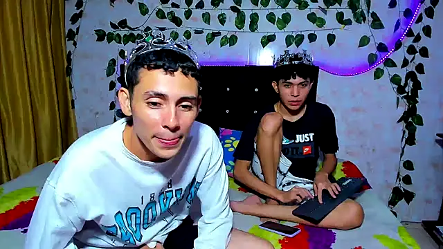 Alexander and Xiao online show from 01.09.25