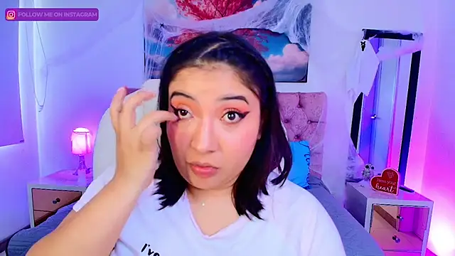 Emma monserrat online show from 10.21.25