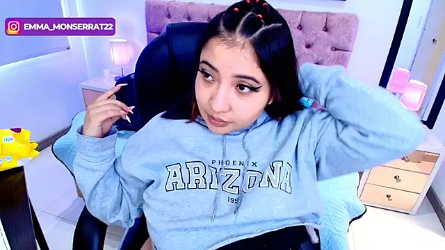 Emma monserrat online show from 12.05.25