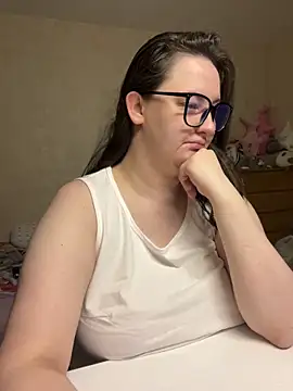 Snapshot of hungry1bunny chatting on 01.03.25 hungry1bunny online show from 01.03.25