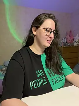 Snapshot of hungry1bunny chatting on 03.13.25 hungry1bunny online show from 03.13.25