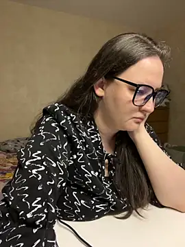 Snapshot of hungry1bunny chatting on 09.10.25 hungry1bunny online show from 09.10.25