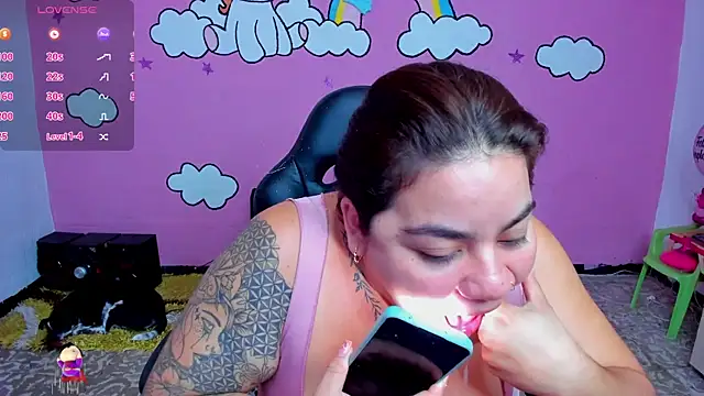 Sharon hils online show from 04.06.26