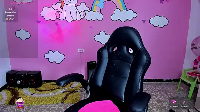 Sharon hils online show from 04.10.26