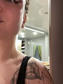 AnnaRichmond online show from 02.21.25