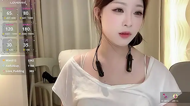 zhuzhu-520- online show from 12.08.24