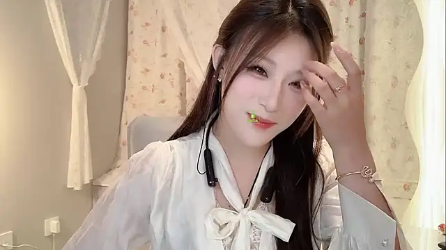 zhuzhu-520- online show from 06.05.26