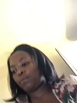 Yummy-Cat online show from 12.29.24