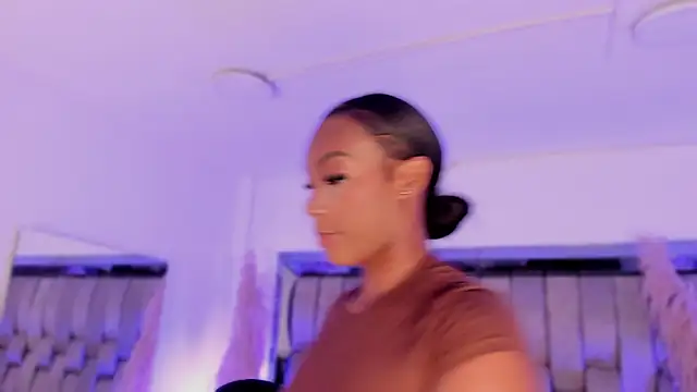 ChaynnaCooper online show from 02.16.26