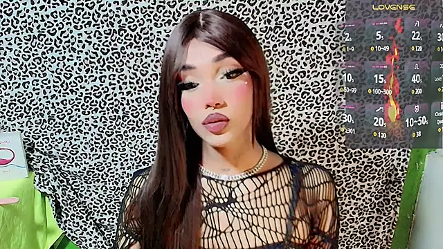 Snapshot of HELEM__S7 chatting on 08.05.26 HELEM S7 online show from 08.05.26