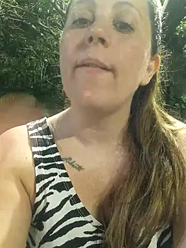 SofiEstevez online show from 11.27.25