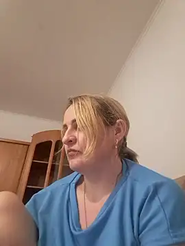 Snapshot of Malichkaanna30 chatting on 01.31.25 Malichkaanna30 online show from 01.31.25