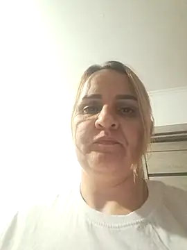 Snapshot of Malichkaanna30 chatting on 02.27.25 Malichkaanna30 online show from 02.27.25