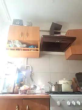 Snapshot of Malichkaanna30 chatting on 09.12.25 Malichkaanna30 online show from 09.12.25