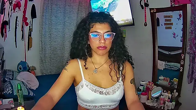 Snapshot of NicollWilliams_420 chatting on 02.11.25 NicollWilliams 420 online show from 02.11.25