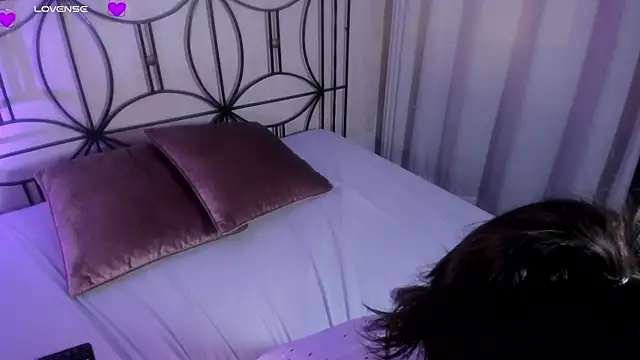 missy taylor  online show from 03.07.25