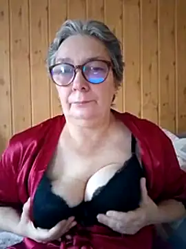 IrinaSweet54 online show from 10.14.25