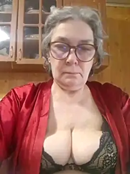 IrinaSweet54 online show from 04.30.26