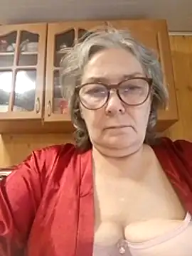 Snapshot of IrinaSweet54 chatting on 07.24.26 IrinaSweet54 online show from 07.24.26