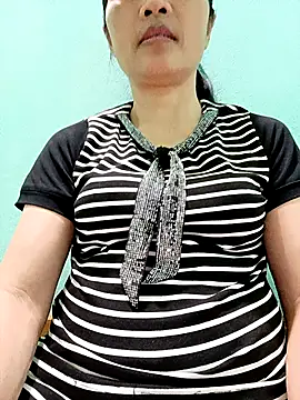 Snapshot of Lovepussyhair chatting on 03.01.26 Lovepussyhair online show from 03.01.26