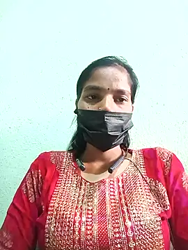 Snapshot of anusiya01 chatting on 02.02.25 anusiya01 online show from 02.02.25