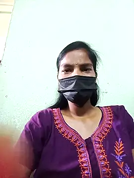 Snapshot of anusiya01 chatting on 03.04.25 anusiya01 online show from 03.04.25