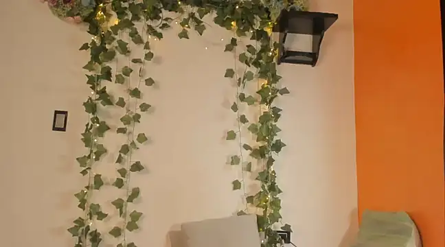 Snapshot of Cataleya19__ chatting on 03.05.25 Cataleya19 online show from 03.05.25