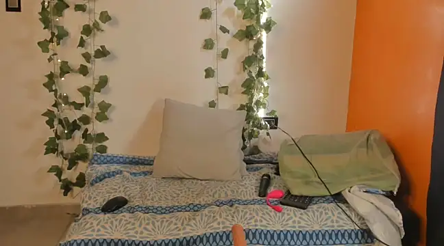 Snapshot of Cataleya19__ chatting on 03.11.25 Cataleya19 online show from 03.11.25