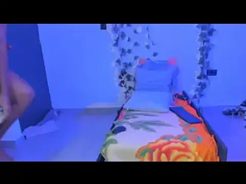 Snapshot of Cataleya19__ chatting on 10.15.25 Cataleya19 online show from 10.15.25