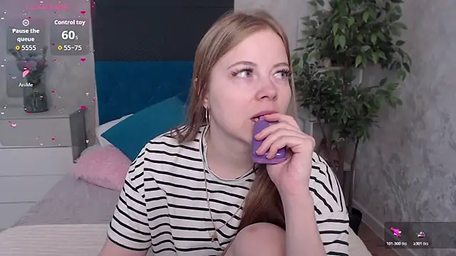 JennyyHot online show from 12.23.25