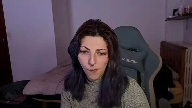 Snapshot of Nixxy_naughty chatting on 02.12.26 Nixxy naughty online show from 02.12.26