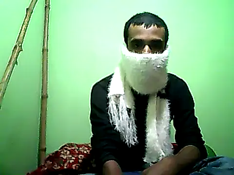 Snapshot of MDROBEL007 chatting on 12.23.24 MDROBEL007 online show from 12.23.24