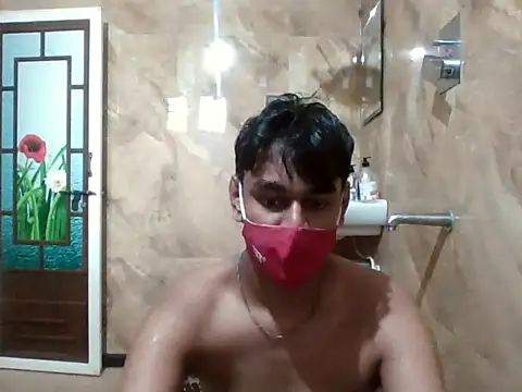 Snapshot of brownguy1234 chatting on 12.08.24 brownguy1234 online show from 12.08.24