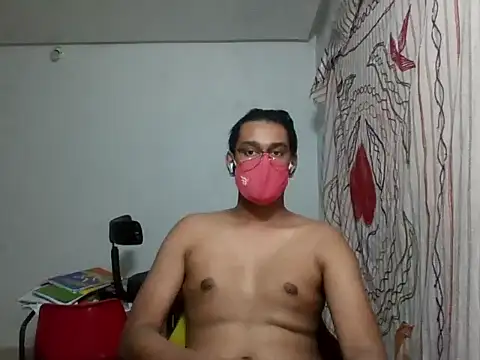 Snapshot of brownguy1234 chatting on 02.10.25 brownguy1234 online show from 02.10.25