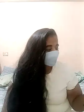 Snapshot of DIZZLING_DIVA chatting on 12.20.24 DIZZLING DIVA online show from 12.20.24