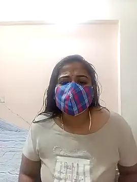 Snapshot of DIZZLING_DIVA chatting on 12.26.24 DIZZLING DIVA online show from 12.26.24