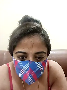 Snapshot of DIZZLING_DIVA chatting on 12.27.24 DIZZLING DIVA online show from 12.27.24