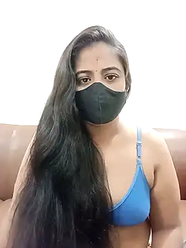 Snapshot of DIZZLING_DIVA chatting on 01.05.25 DIZZLING DIVA online show from 01.05.25