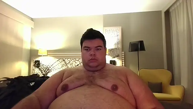 TinyTitanOtaku online show from 12.11.24