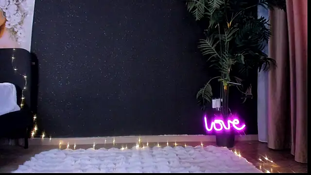 Snapshot of tequillashot chatting on 10.08.25 tequillashot online show from 10.08.25