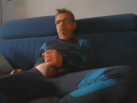 axecoman60 online show from 01.31.25