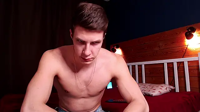 Chris Brien online show from 03.04.25