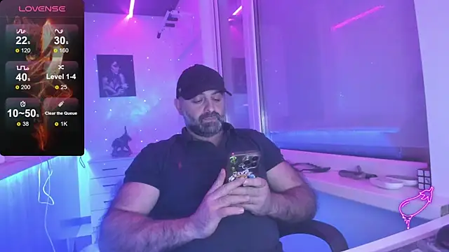 MAGABEAR077 online show from 11.25.25